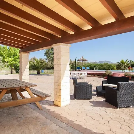 펜션 Helles Haus Fuer 6 Personen Mit Pool Und Klimaanlage 500 Meter Vom Entfernt